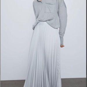 ZARA Grey/Silver Pleated Midi Skirt